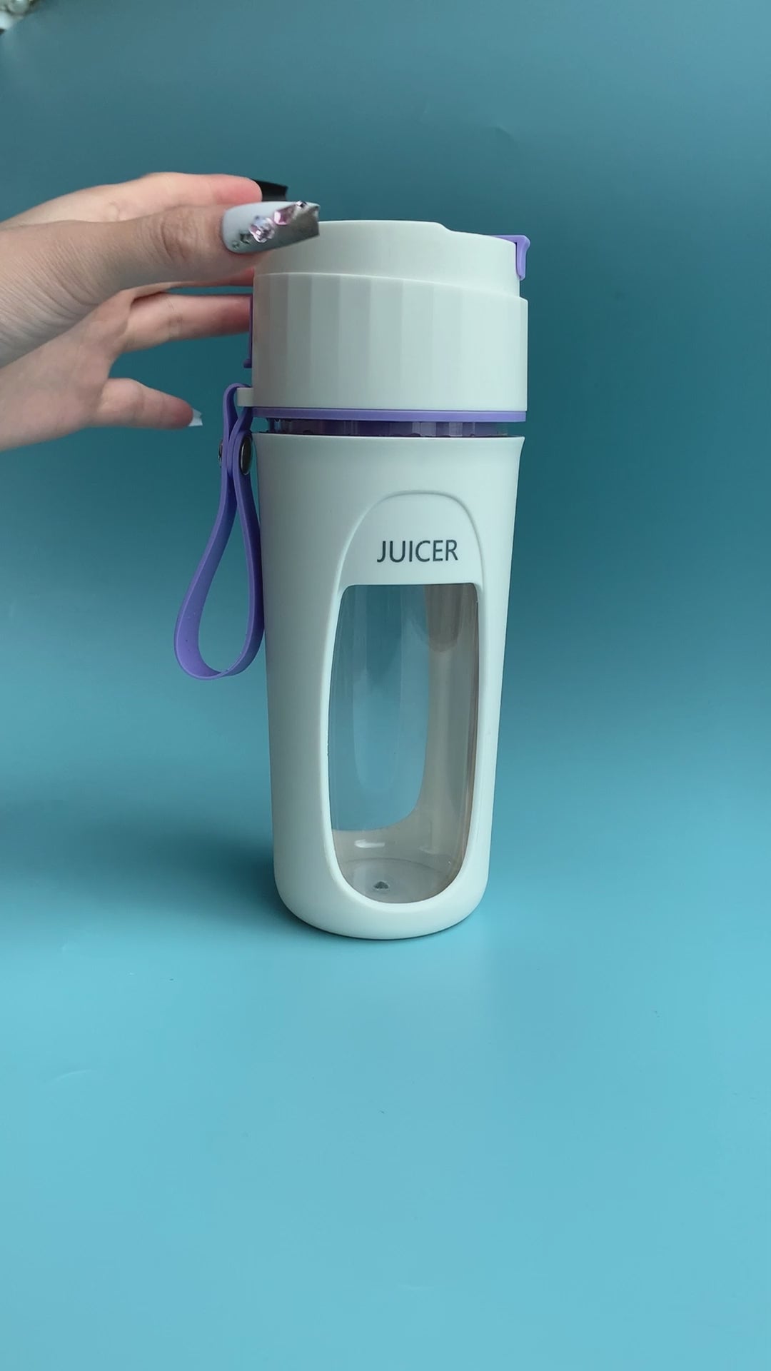 QuickMix Portable Juicer - Blend Anywhere, Anytime.